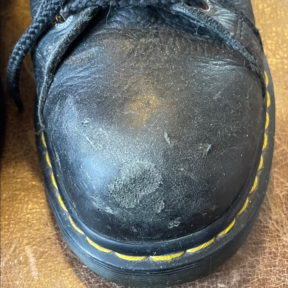 Dr. Martens Men's Black Industrial Steel Toed Work Boots. Good Condition. Sz 10. - Picture 10 of 16